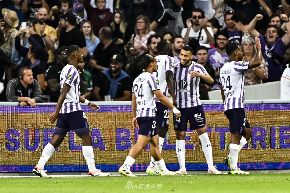 身高臂长的 身高臂长的